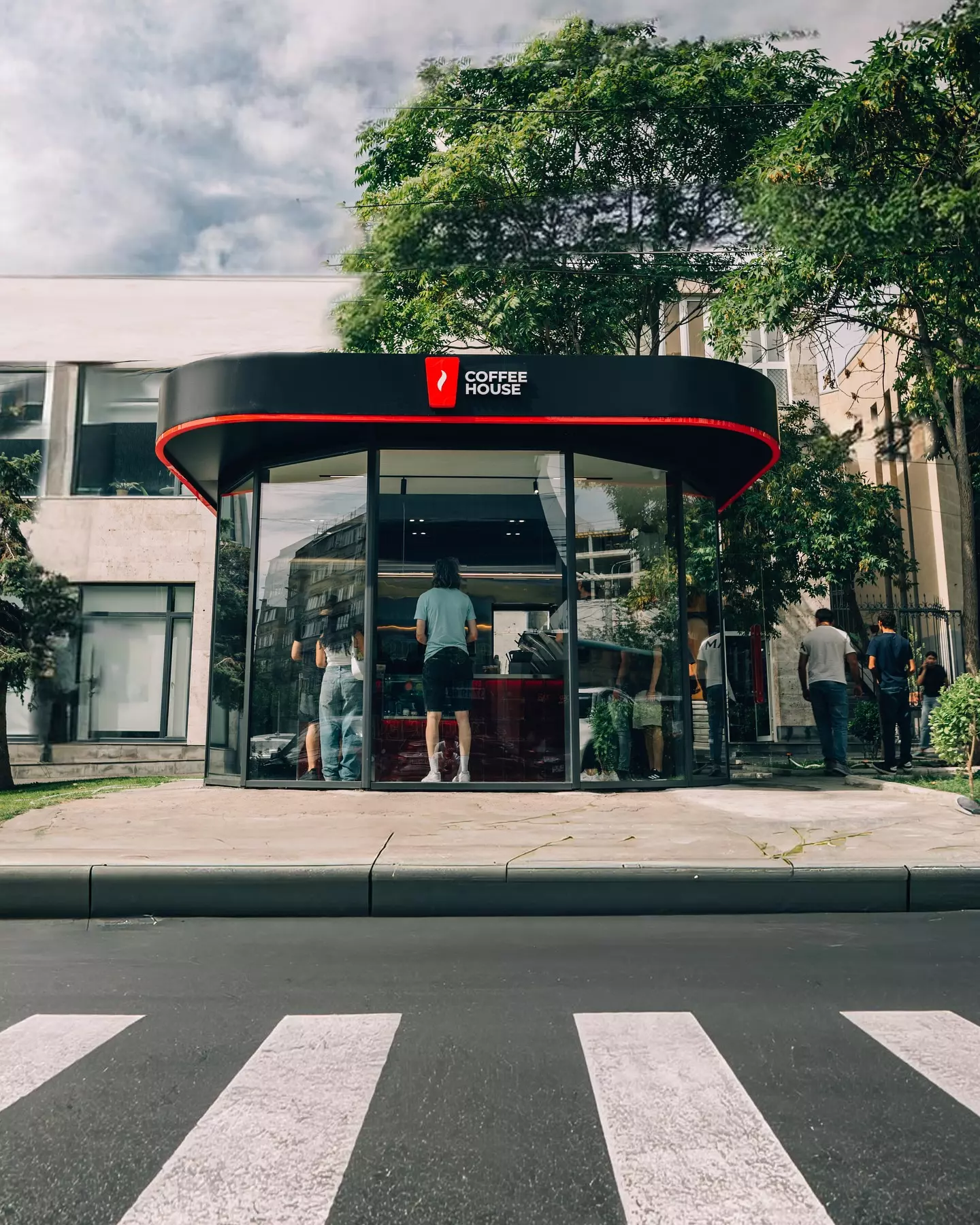 Down 4 locations in a day: How Coffee House survived? Down 4 locations in a day: What kept Coffee House alive